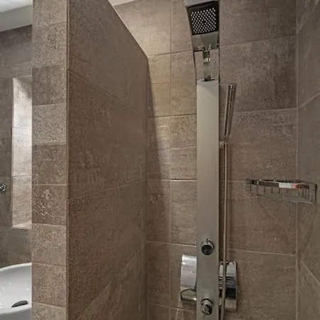 Peaceful 2 Bedroom In Glyfada Center Αθήνα Εξωτερικό φωτογραφία